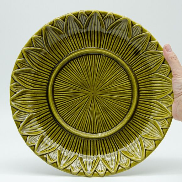 MCM Art Pottery Retro Vintage Olive Green Sunflower Platter Limited Edition Mint - Picture 3 of 4